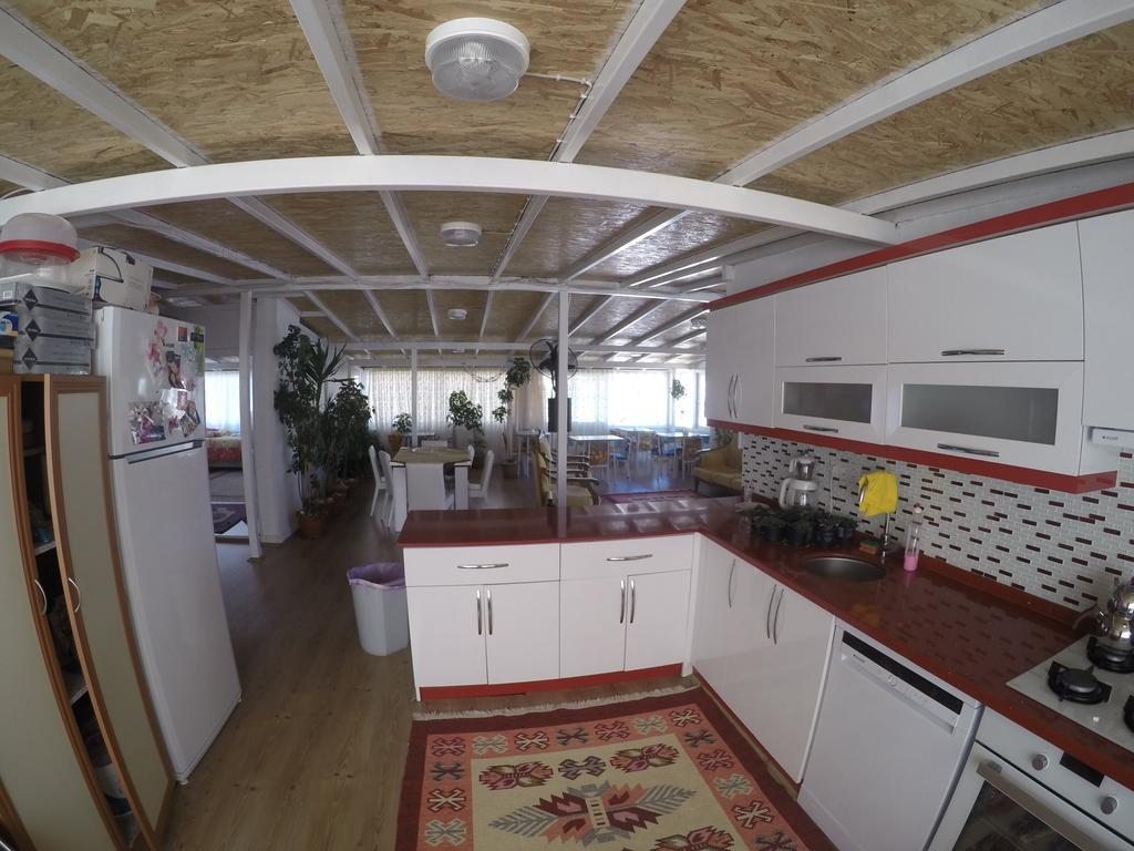 Akkin Pansiyon Hotel Kas Bagian luar foto