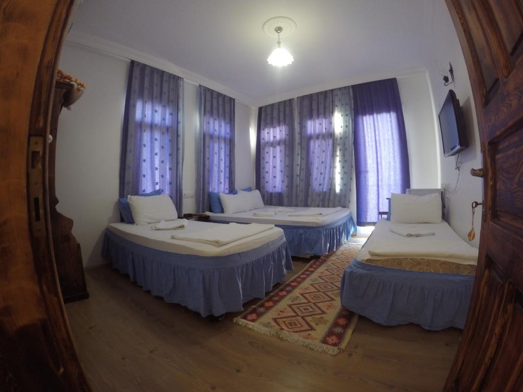 Akkin Pansiyon Hotel Kas Bagian luar foto