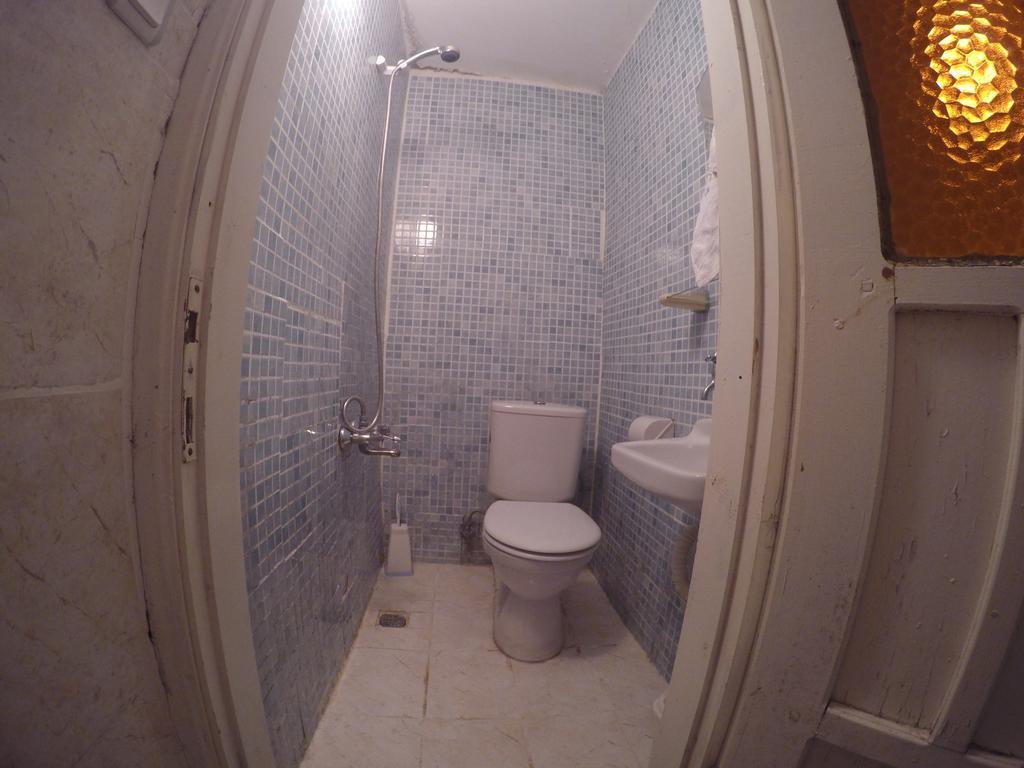 Akkin Pansiyon Hotel Kas Bagian luar foto