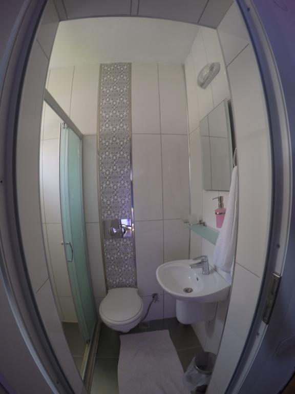 Akkin Pansiyon Hotel Kas Bagian luar foto